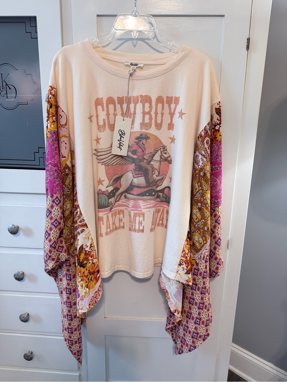 Bohemian Patchwork Cowboy Pullover t-shirt with butterfly wings . Cream & Pink - Picture 4 of 9